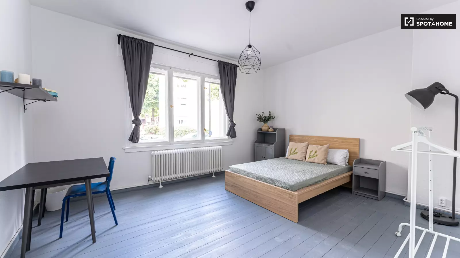 Wohnung Uhlandstraße in Berlin
