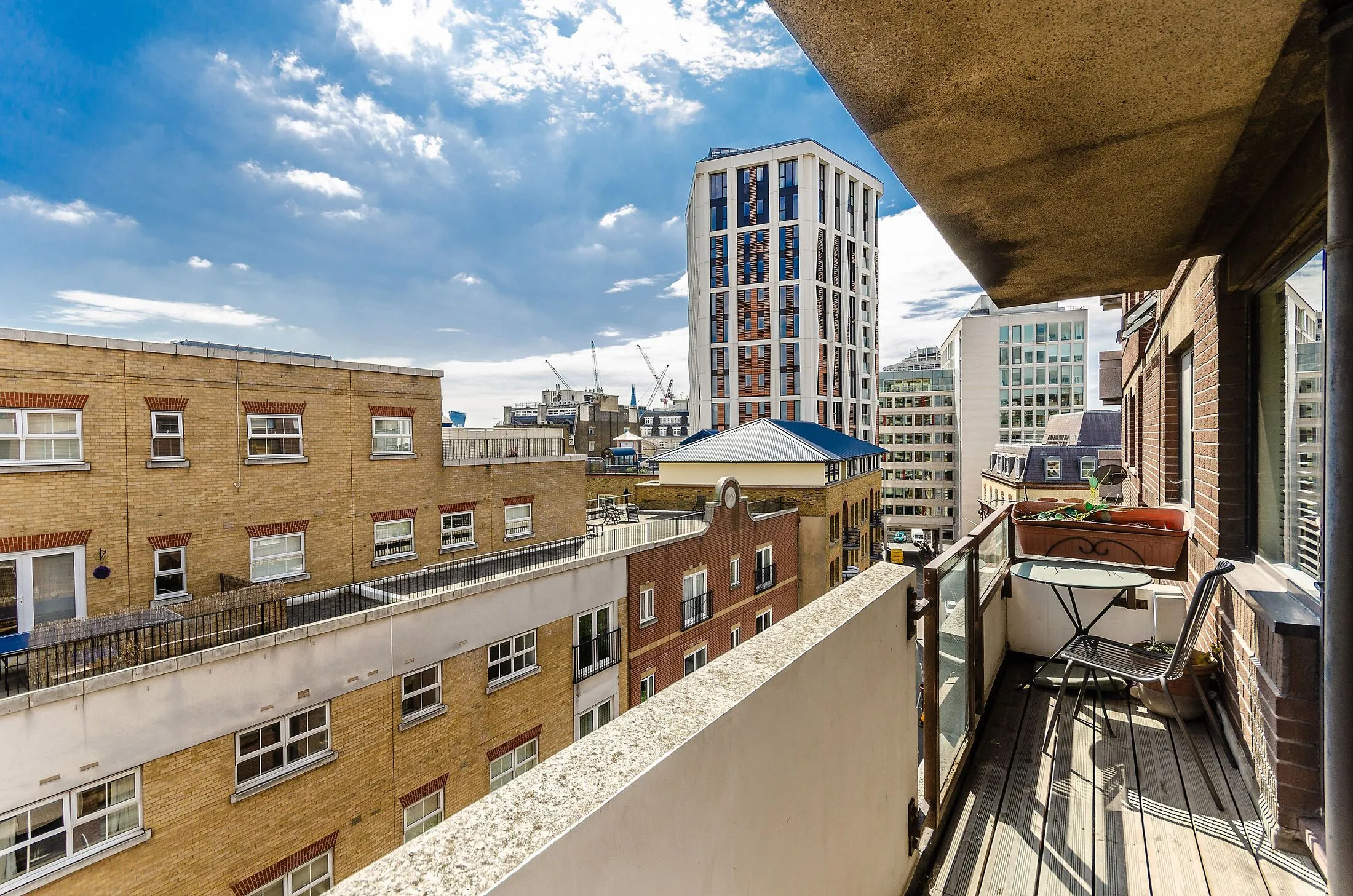 Flat Stukeley Street in Greater London