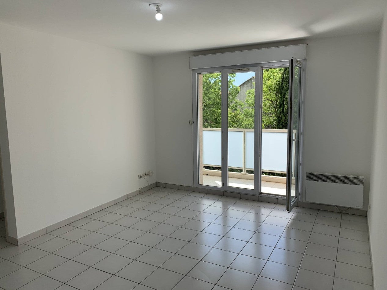Flat Avenue Pierre d'Adhémar in Montpellier