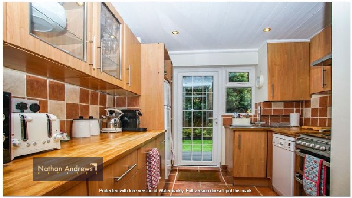 Flat Cowper Road in Greater London