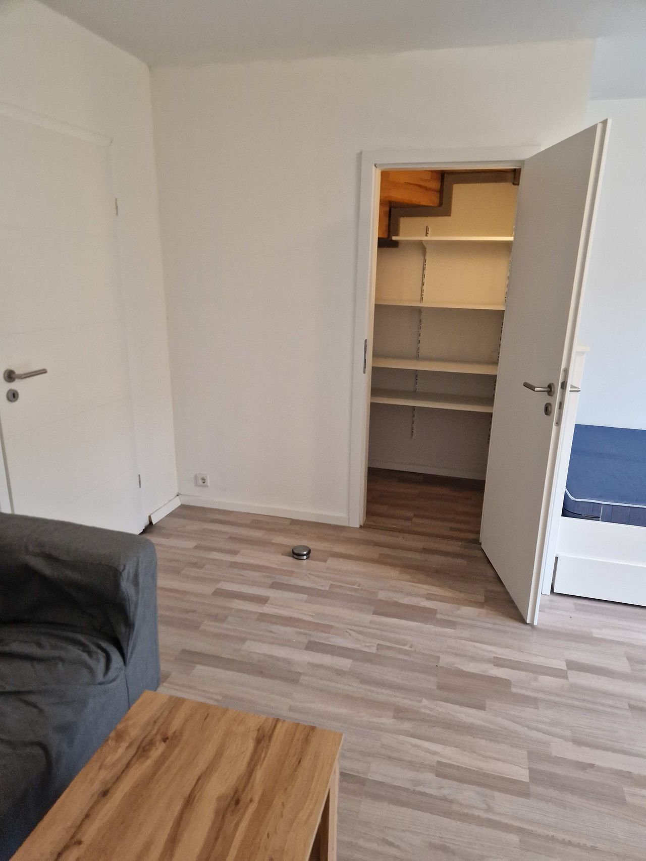 Zimmer Elbgaustraße in Hamburg