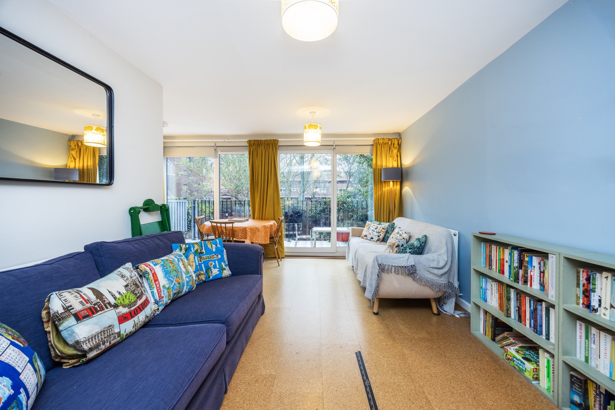 Flat Conistone Way in Greater London