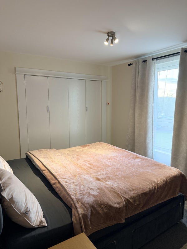 Room Ferry Gait Drive in City of Edinburgh