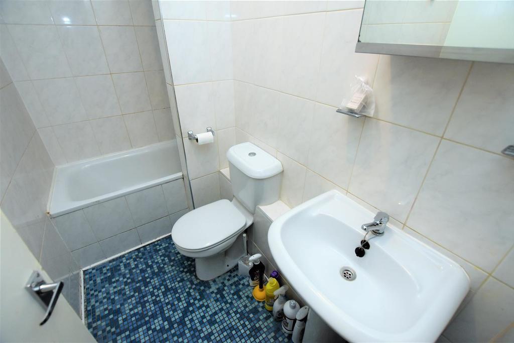 Flat Pershore Road in Birmingham