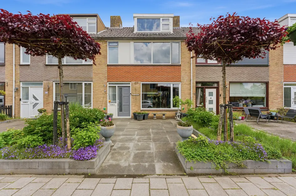 Huis Lage Nes 8 in Heerjansdam