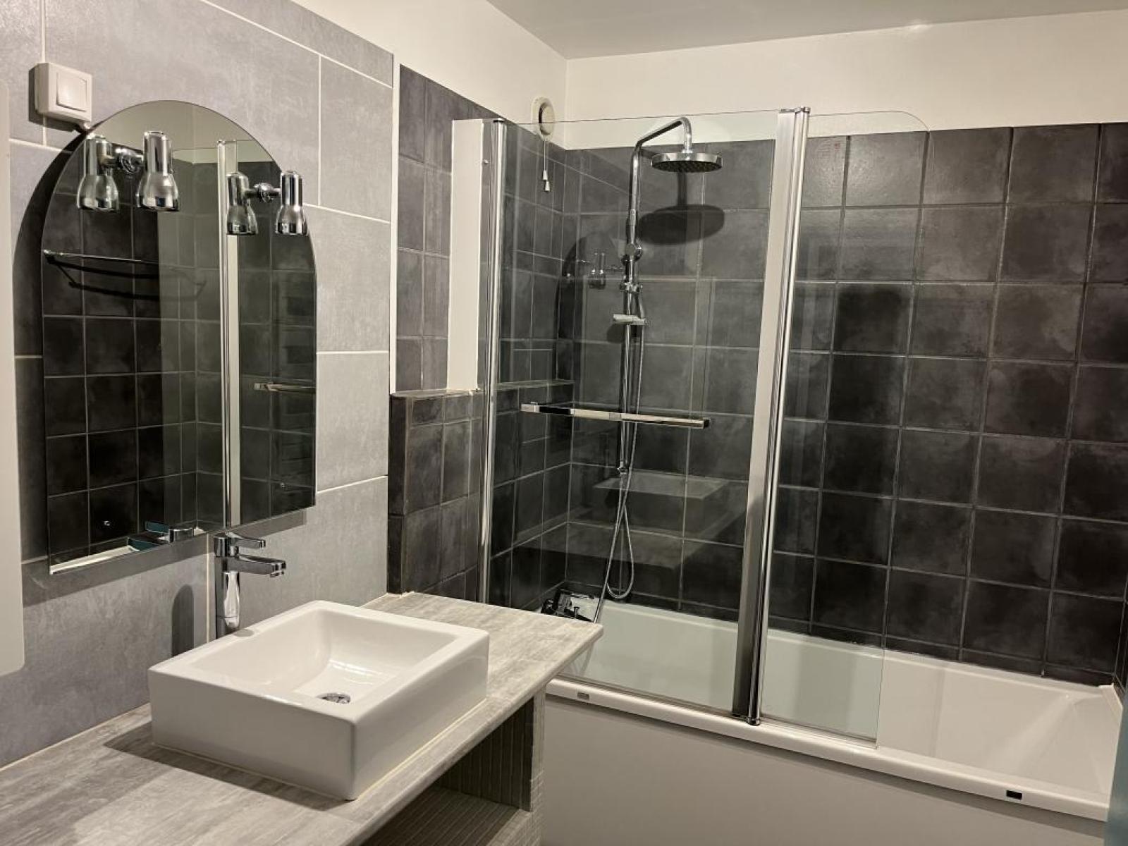 Appartement Rue du Faubourg de Roubaix à Lille