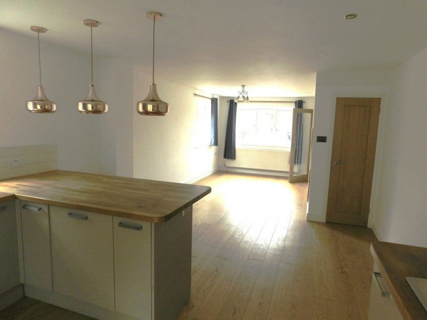 House Picardy Close in Rother