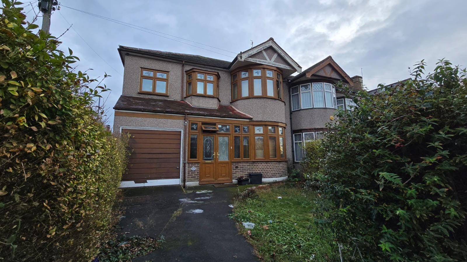Flat Braintree Avenue in Greater London