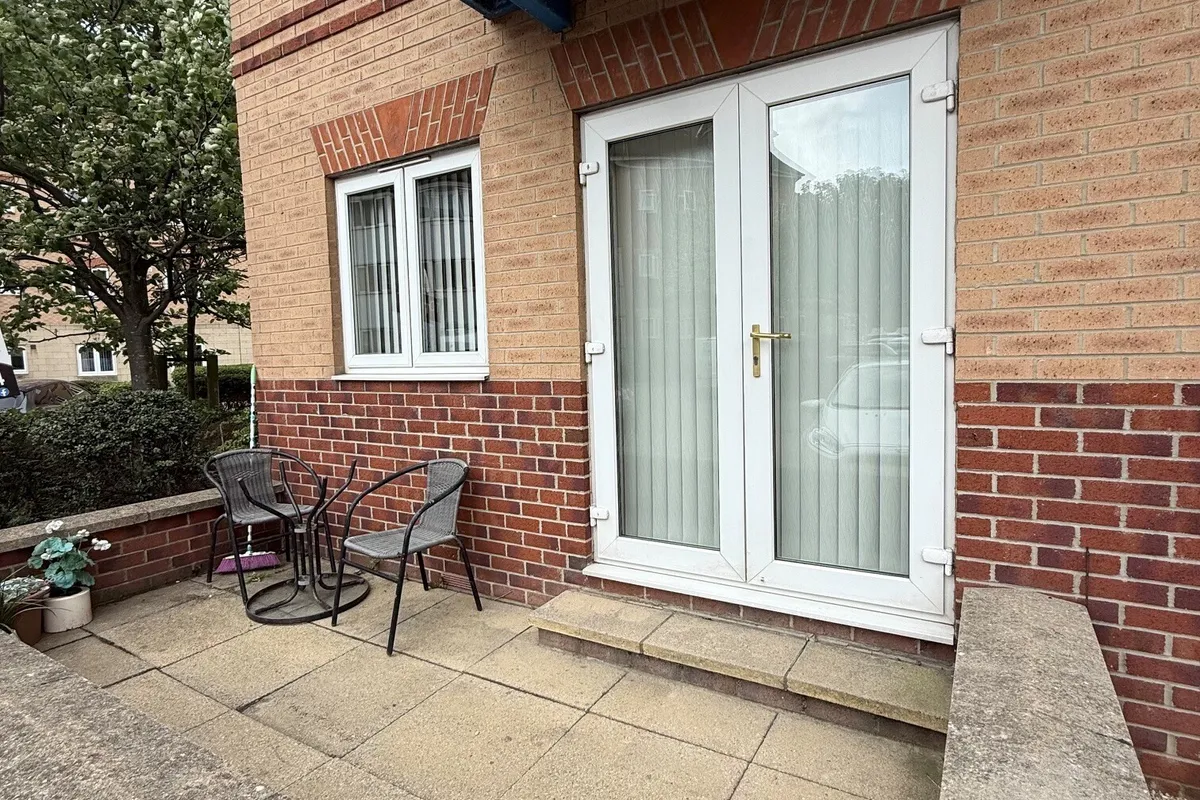 Flat Fleet Avenue in Hartlepool