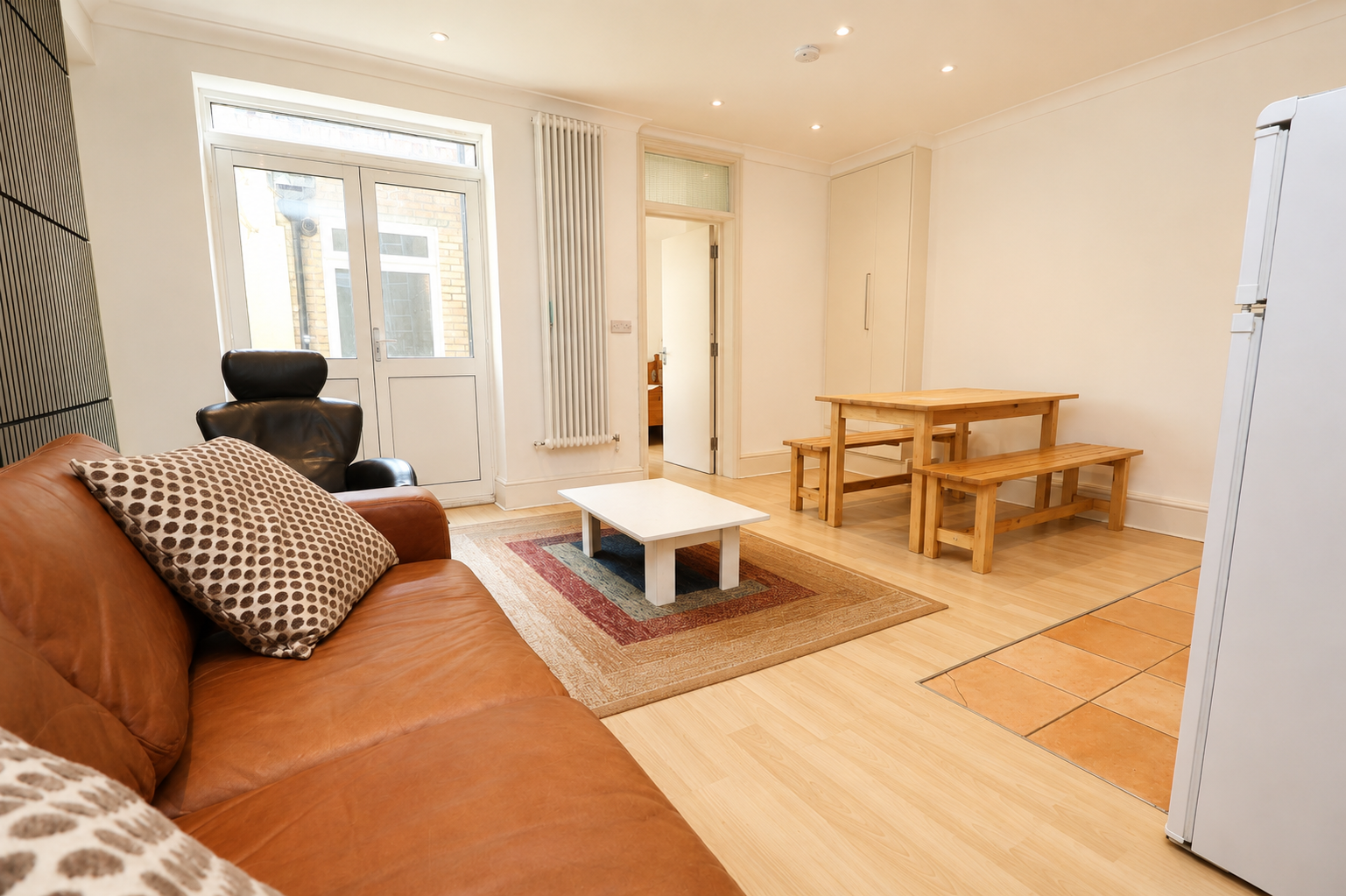 Flat Swinton Street in Greater London