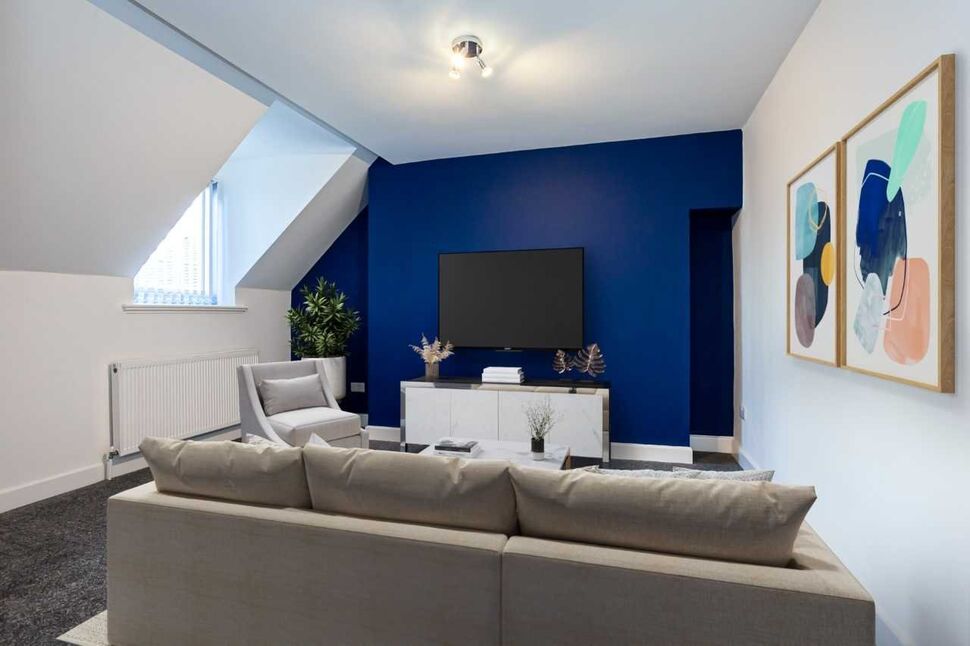 Flat Grosvenor Road in Newcastle-under-Lyme