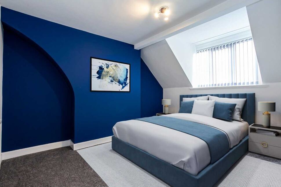 Flat Grosvenor Road in Newcastle-under-Lyme