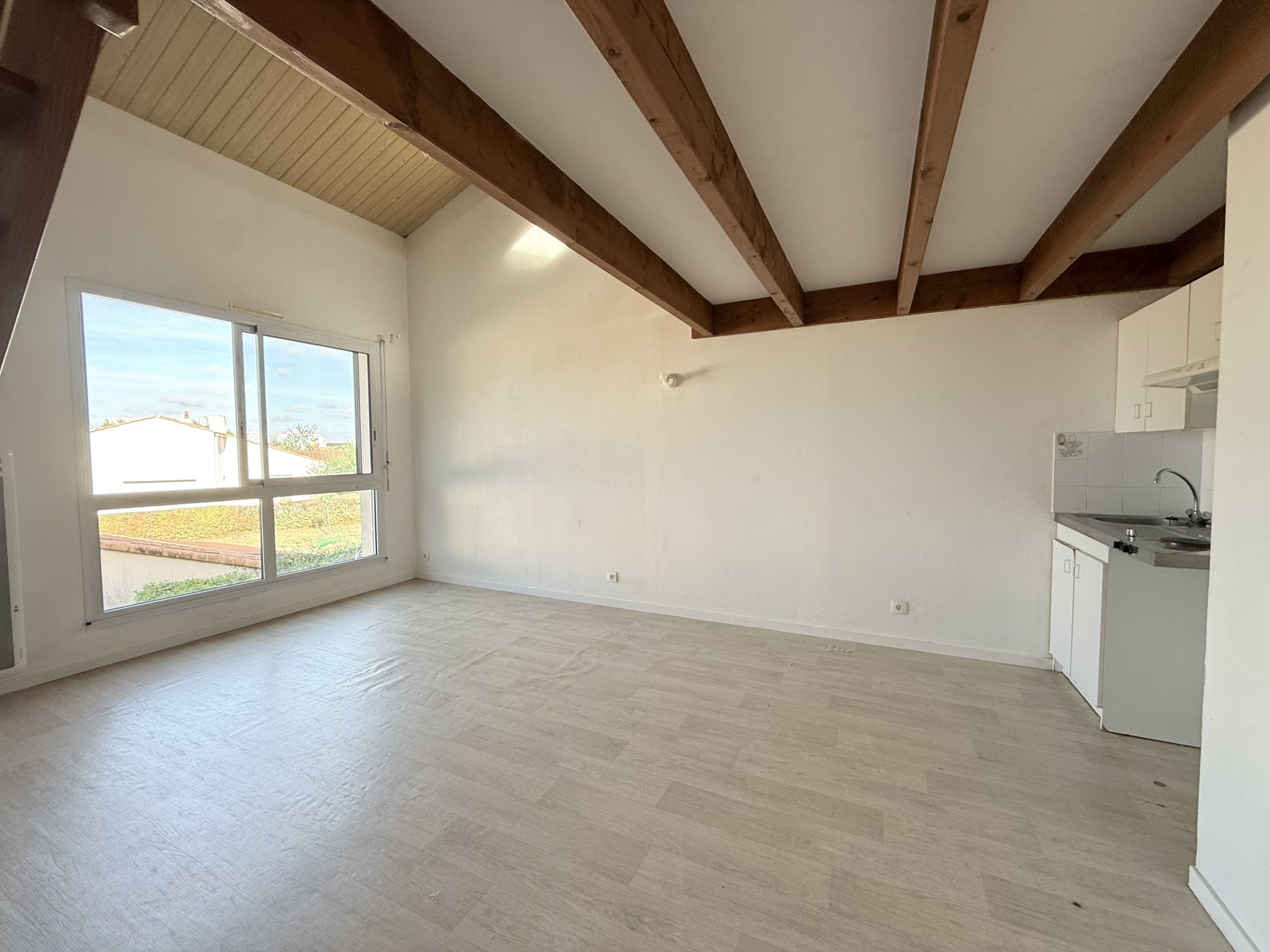 Flat Rue Fernand Montlahuc in La Roche-sur-Yon