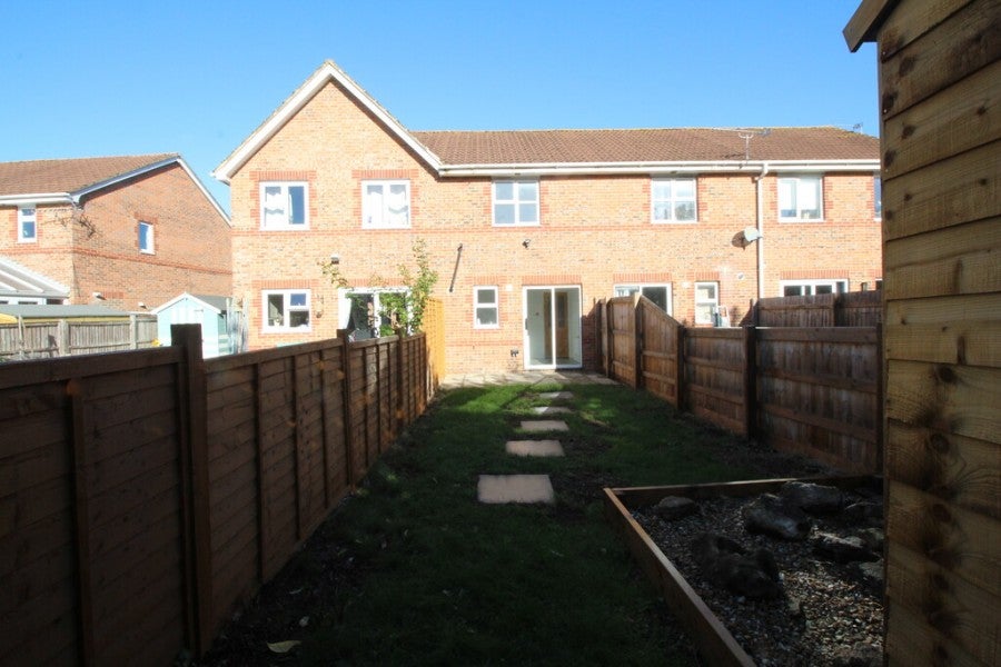 House Rutland Close in Melksham