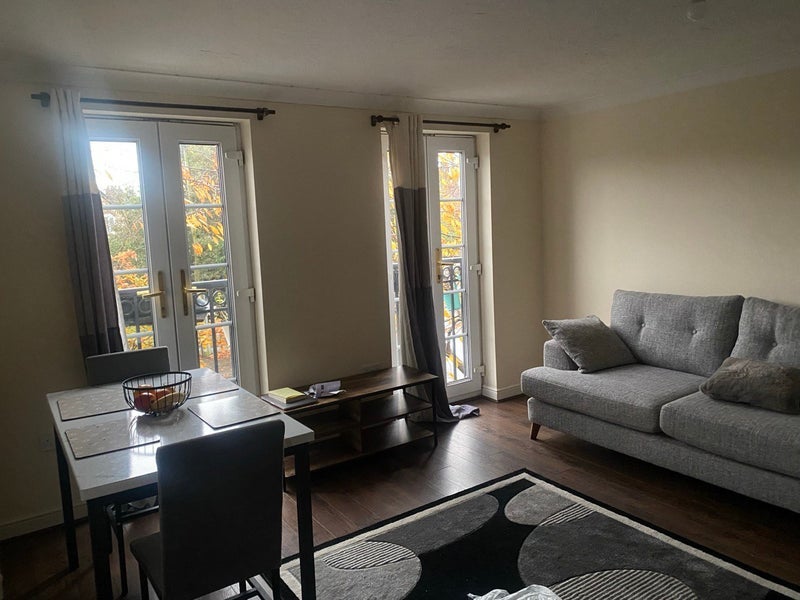 Room Briarfield Road in Manchester