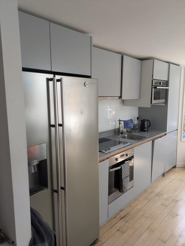 Room Kimberley Road in Greater London