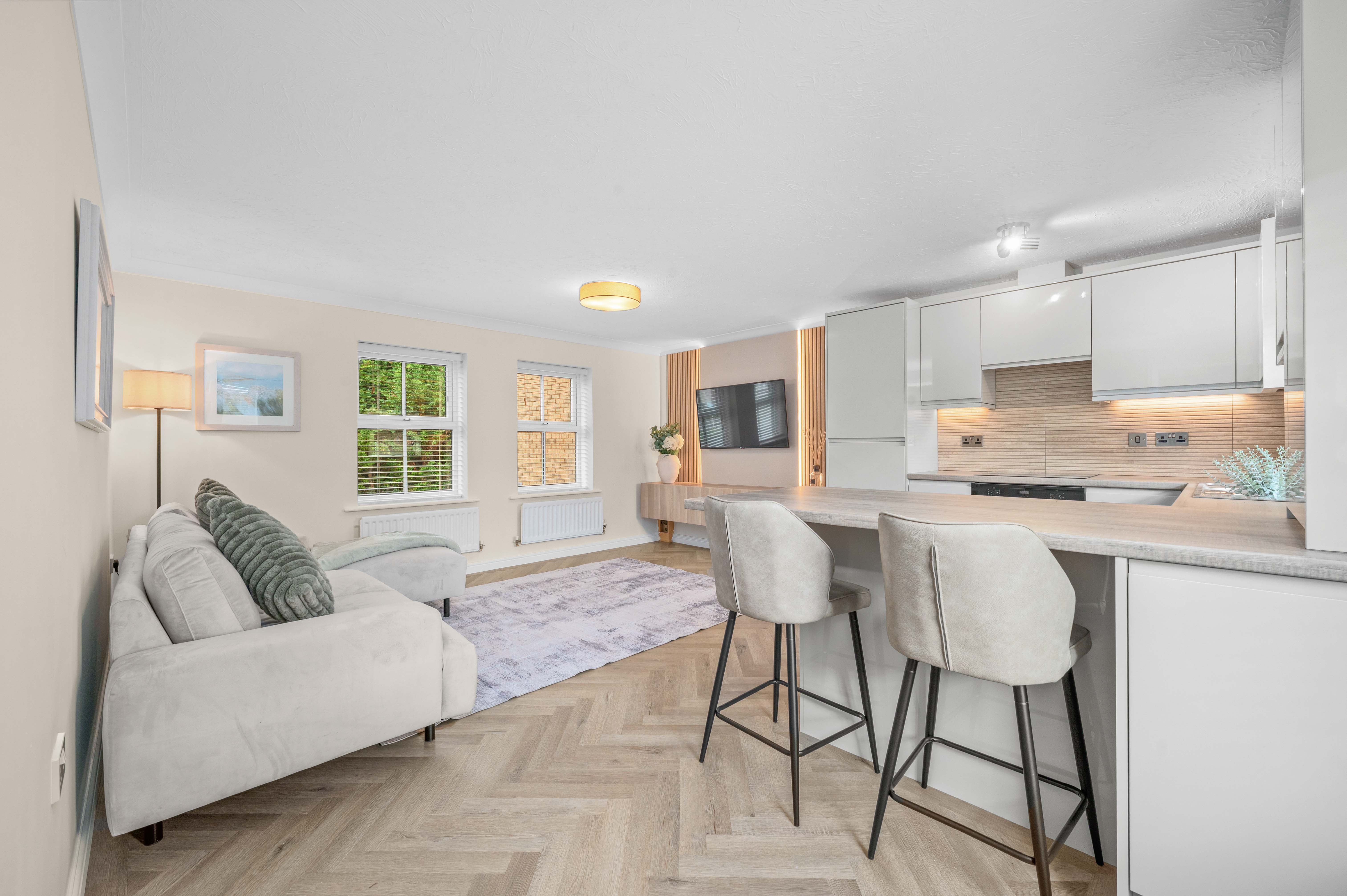 Flat Ascote Lane in Metropolitan Borough of Solihull