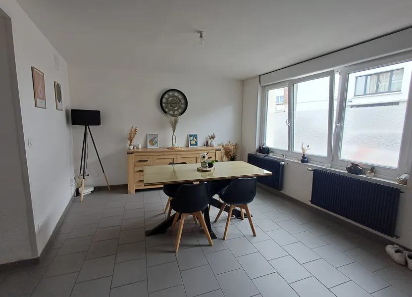 House Rue du Faubourg in Saint-Venant