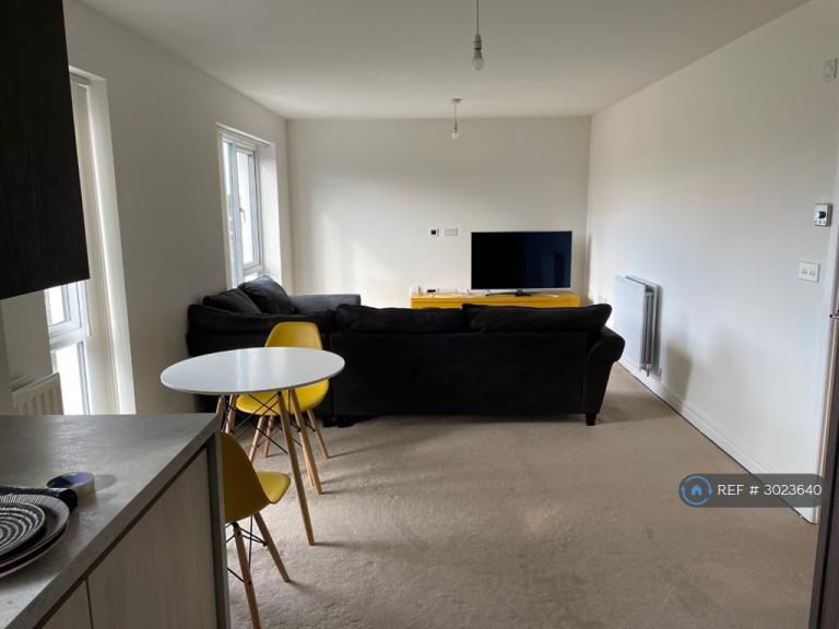 Flat Highfield Lane in Rotherham