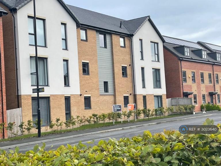 Flat Highfield Lane in Rotherham