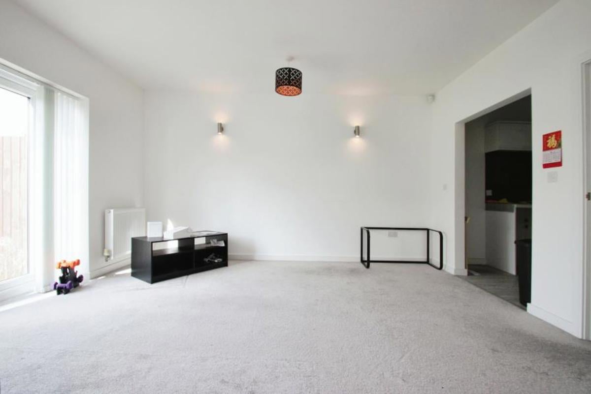 Flat East Dundry Road in Bristol