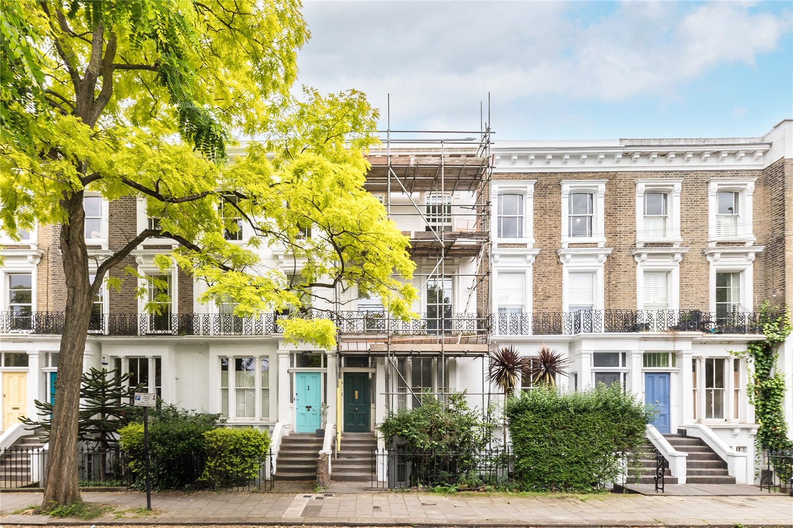 Flat Thorne Road in Greater London