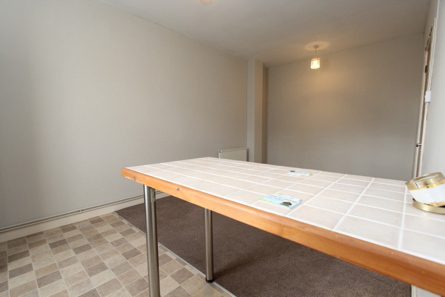 Flat Lower Gungate in Tamworth