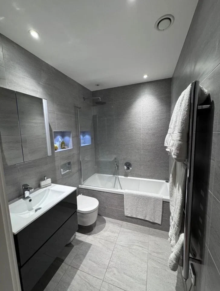 Room Bournehall Road in Hertsmere