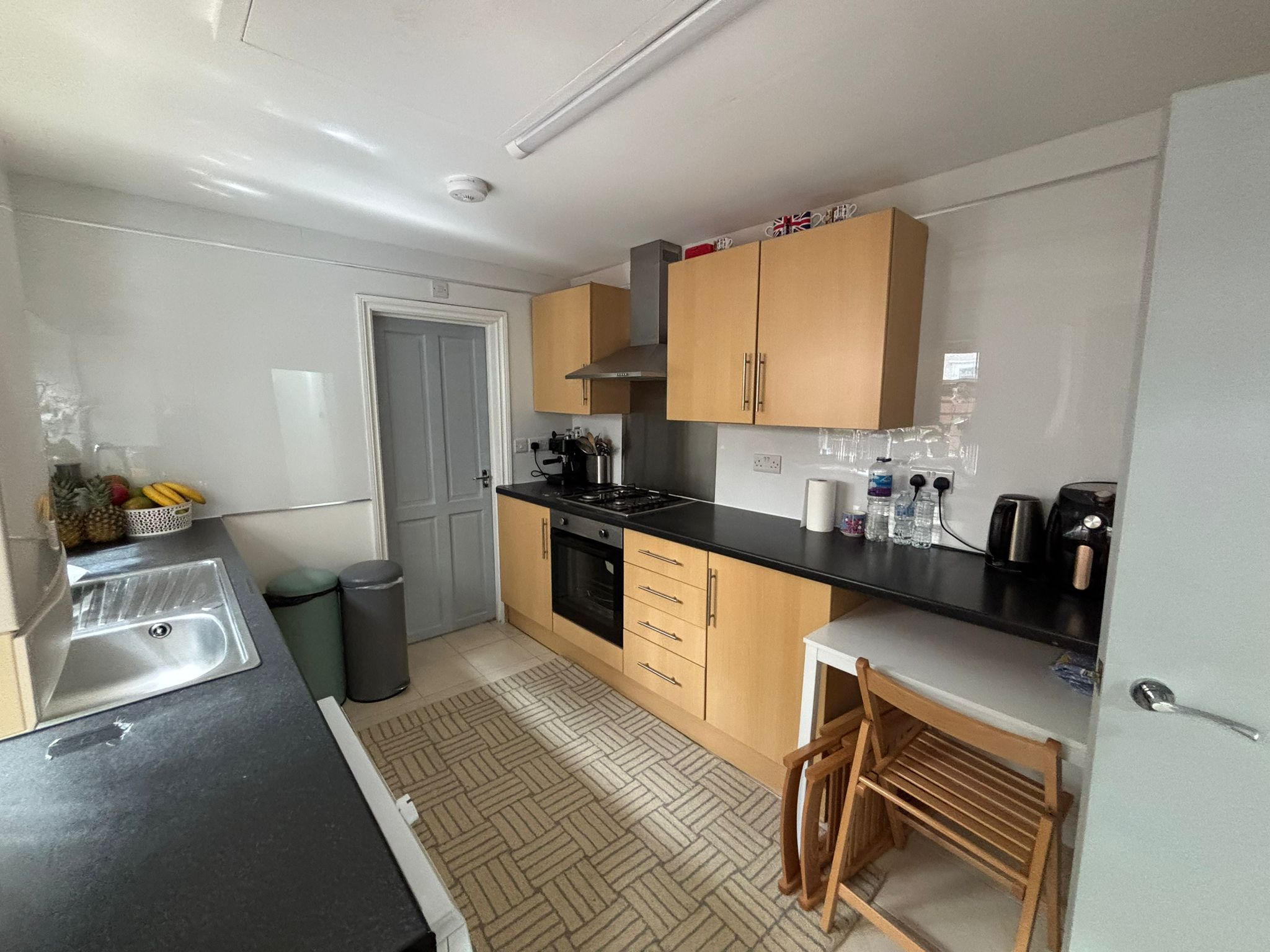Flat Ley Street in Greater London
