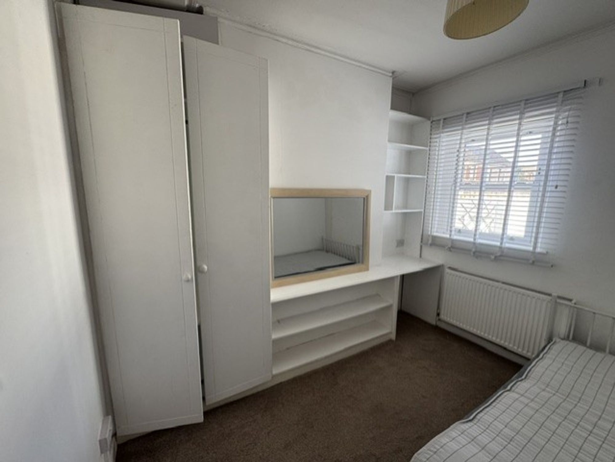 Room Bakers Court in Cardiff