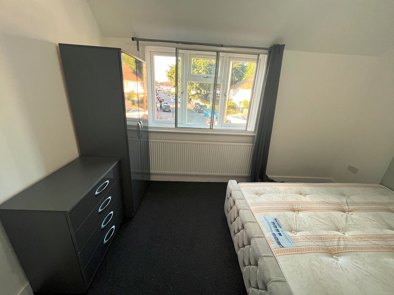 Room Wright Place in Greater London