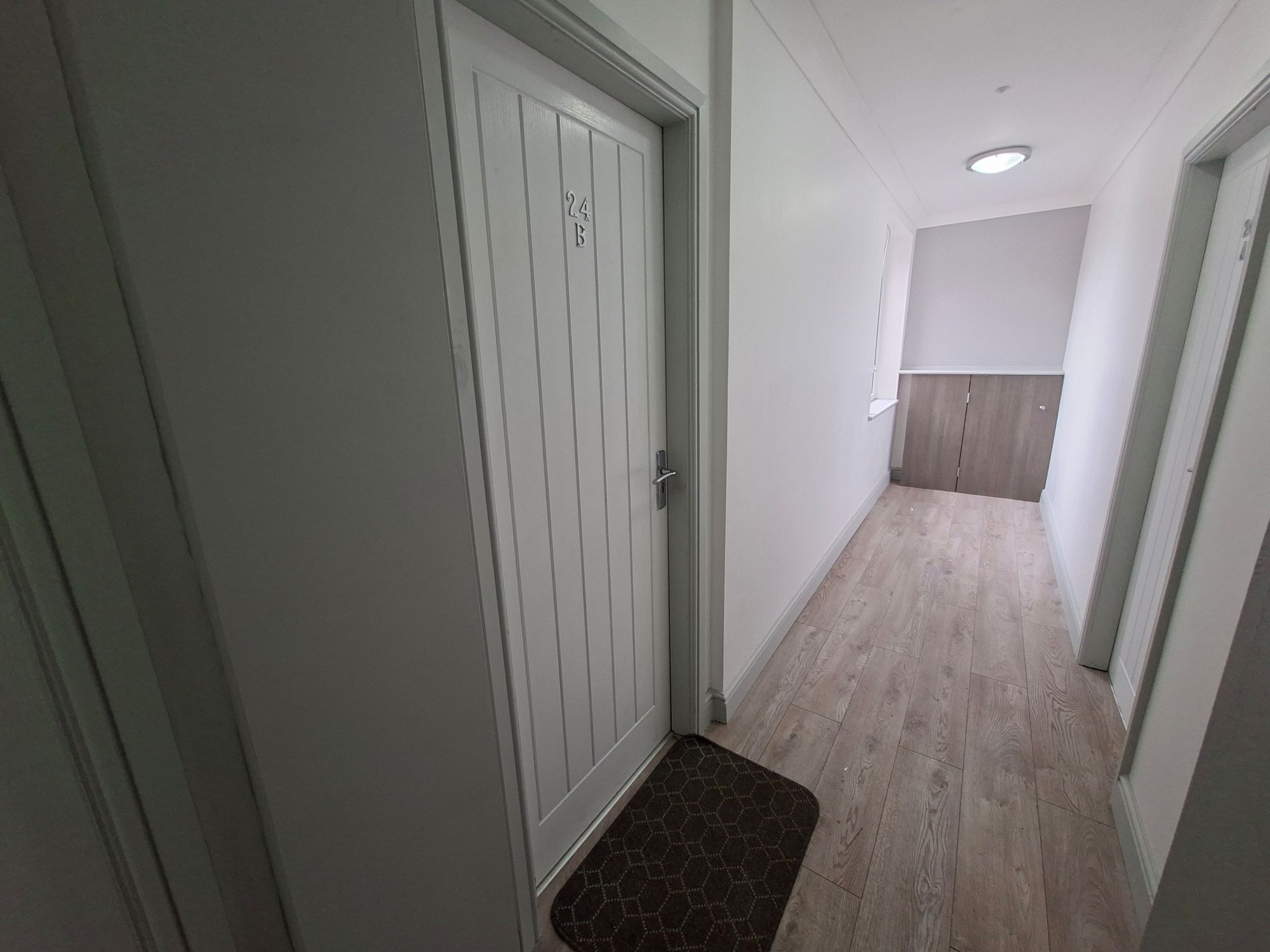 Room Garden Avenue in Trafford