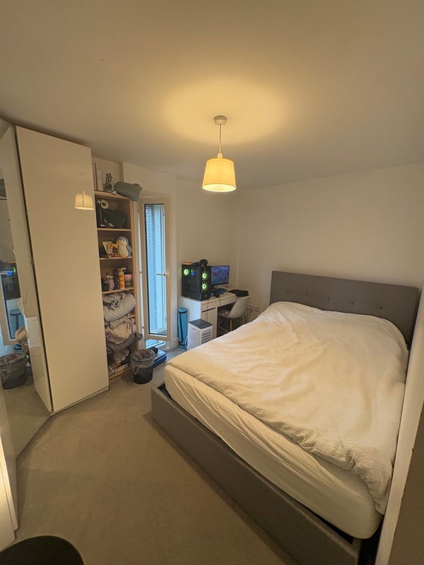 Room Talwin Street in Greater London