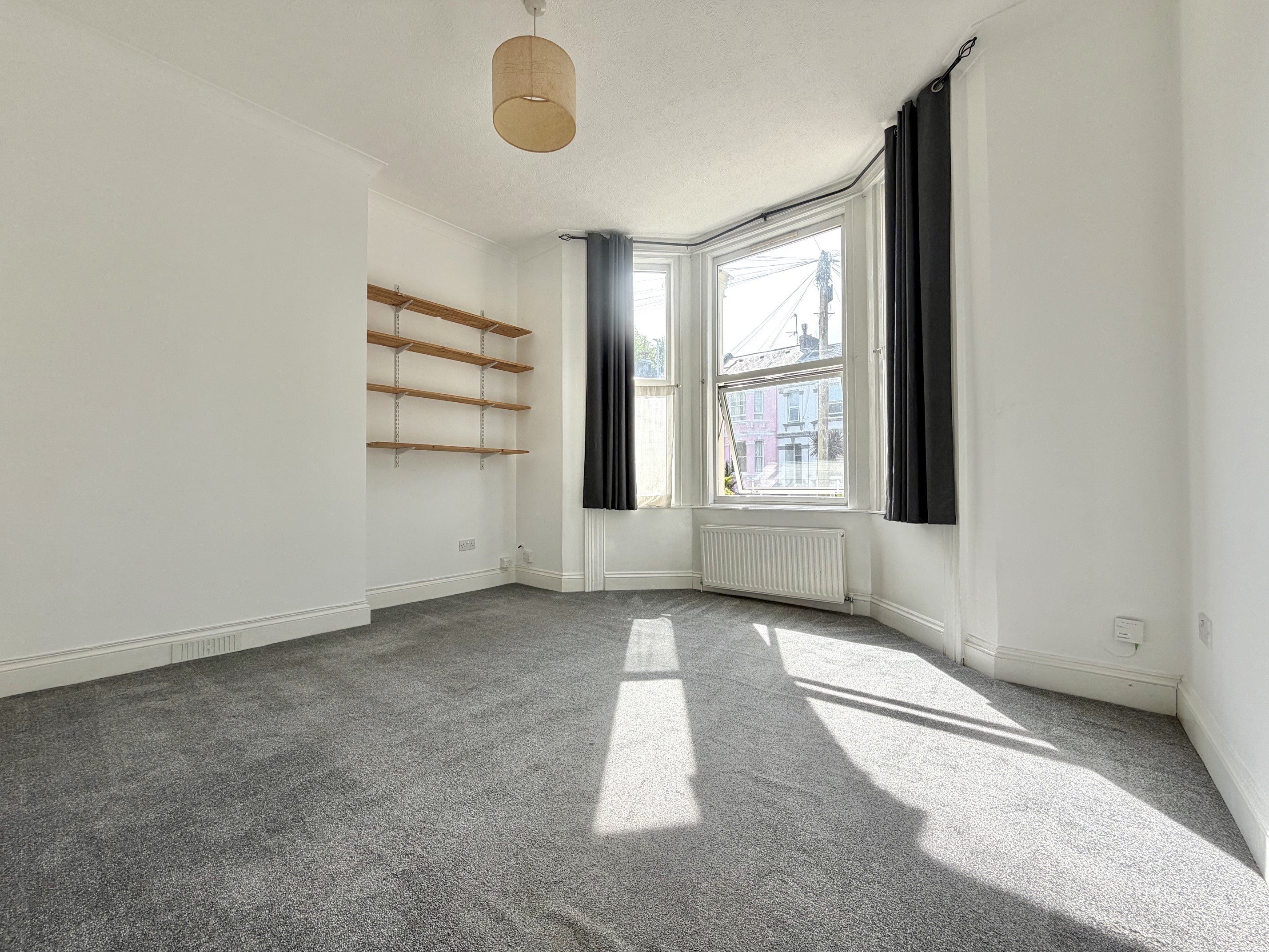 Flat Springfield Road in Brighton