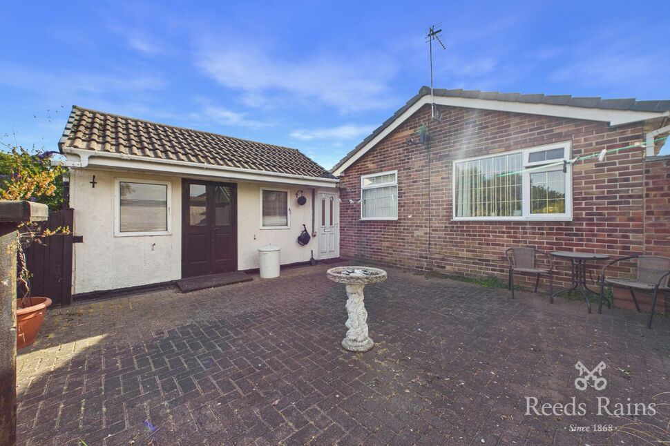 House Downland Crescent in Wakefield