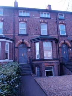 Room Greenfield Road in Liverpool