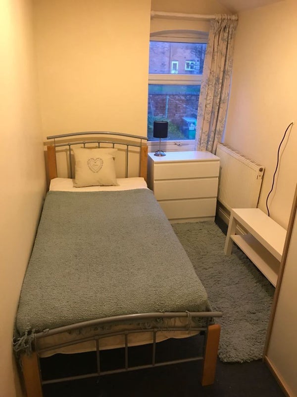 Room Ashley Road in Birmingham