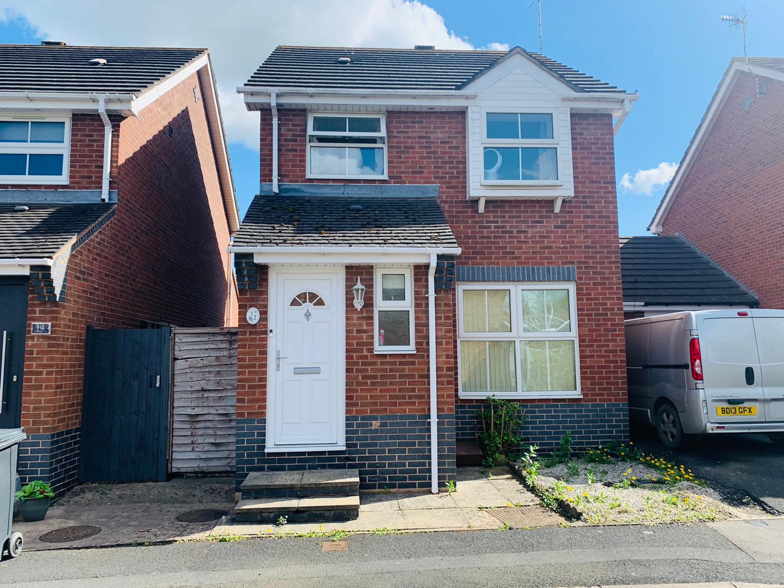 House St Johns Close in Wychavon