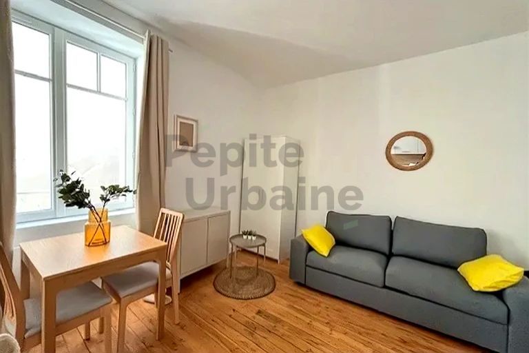 Flat Rue Jean Jaurès in Nantes