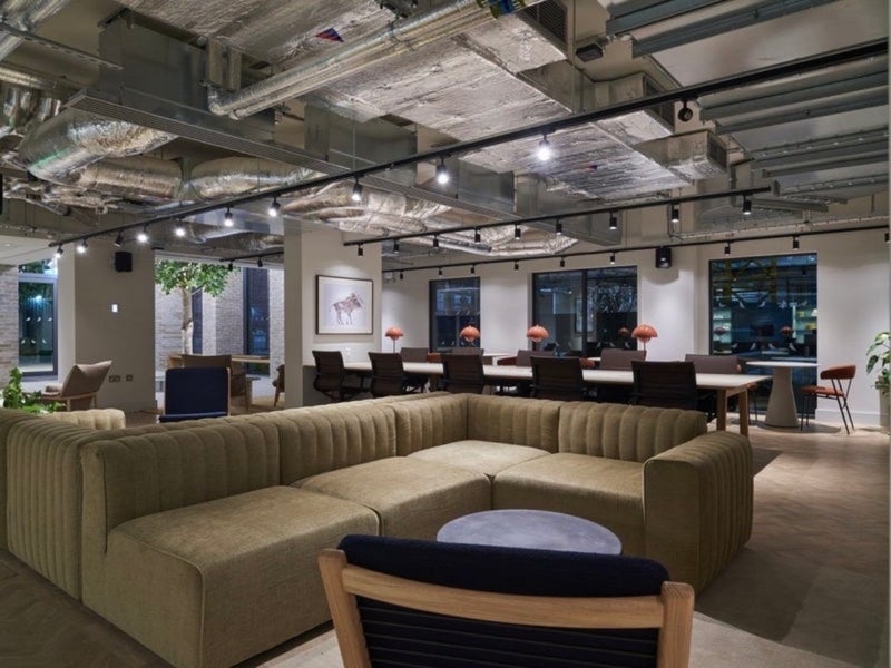 Room Moat Street in Greater London
