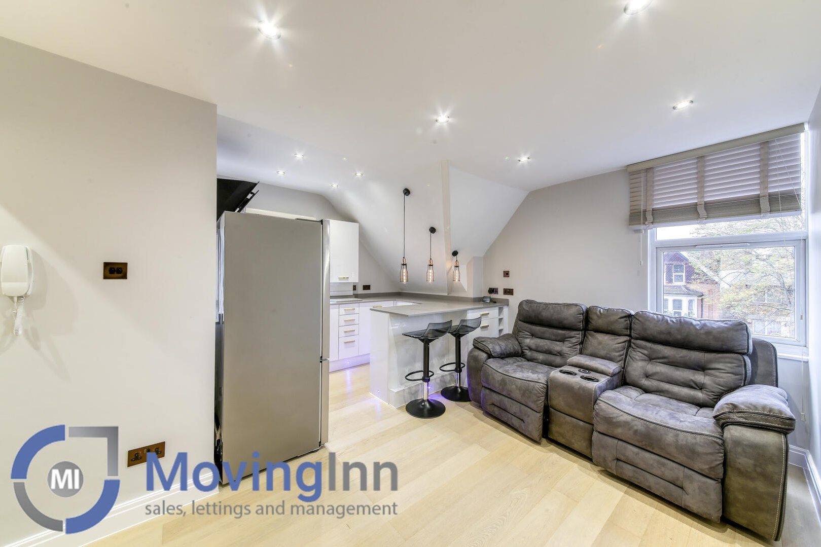 Flat Stanthorpe Road in Greater London