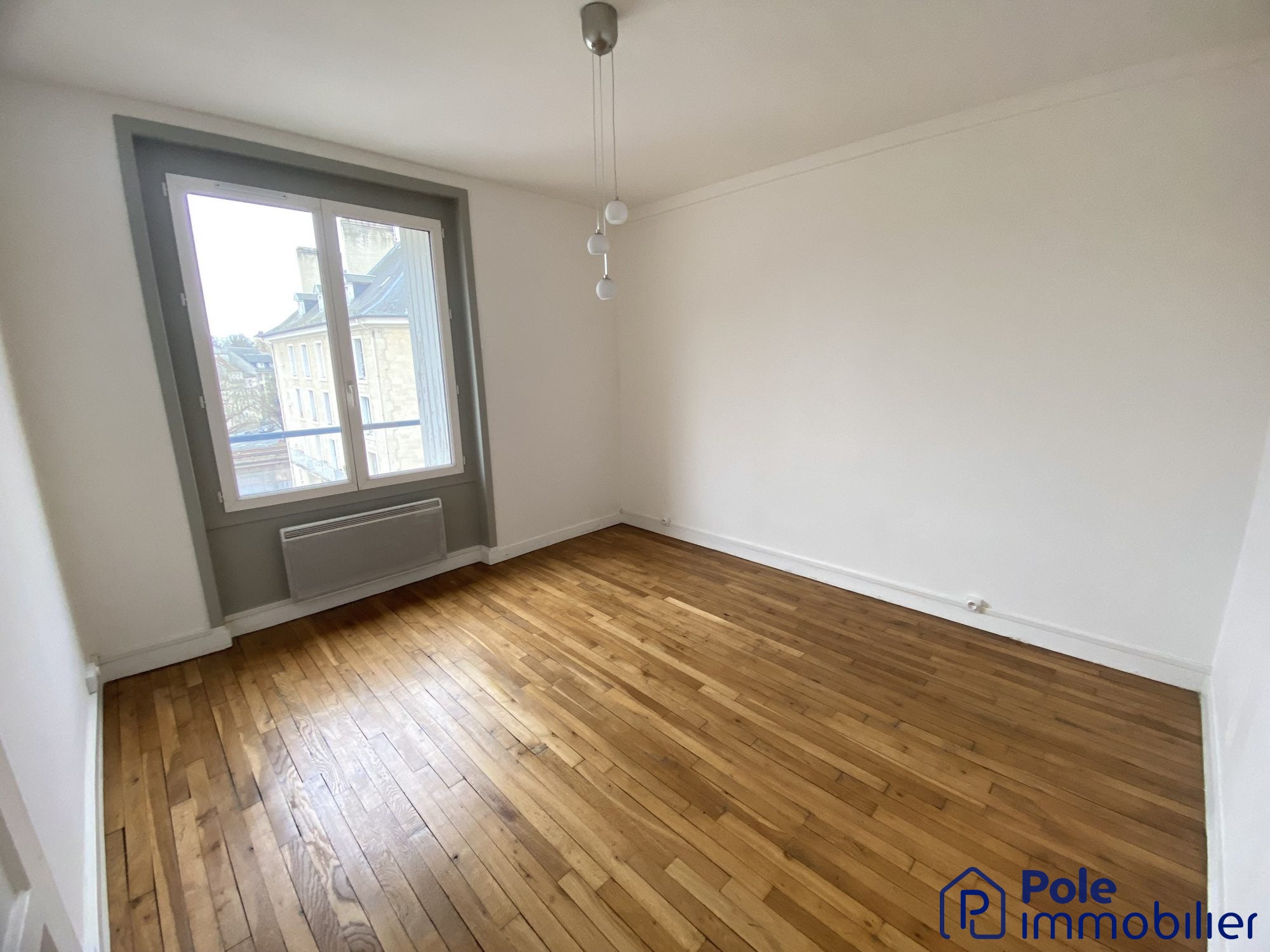 Appartement Place de la Gare à Caen