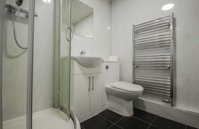 Flat Paddington Close in Salford