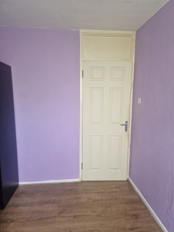 Room Aubrey Moore Point in Greater London