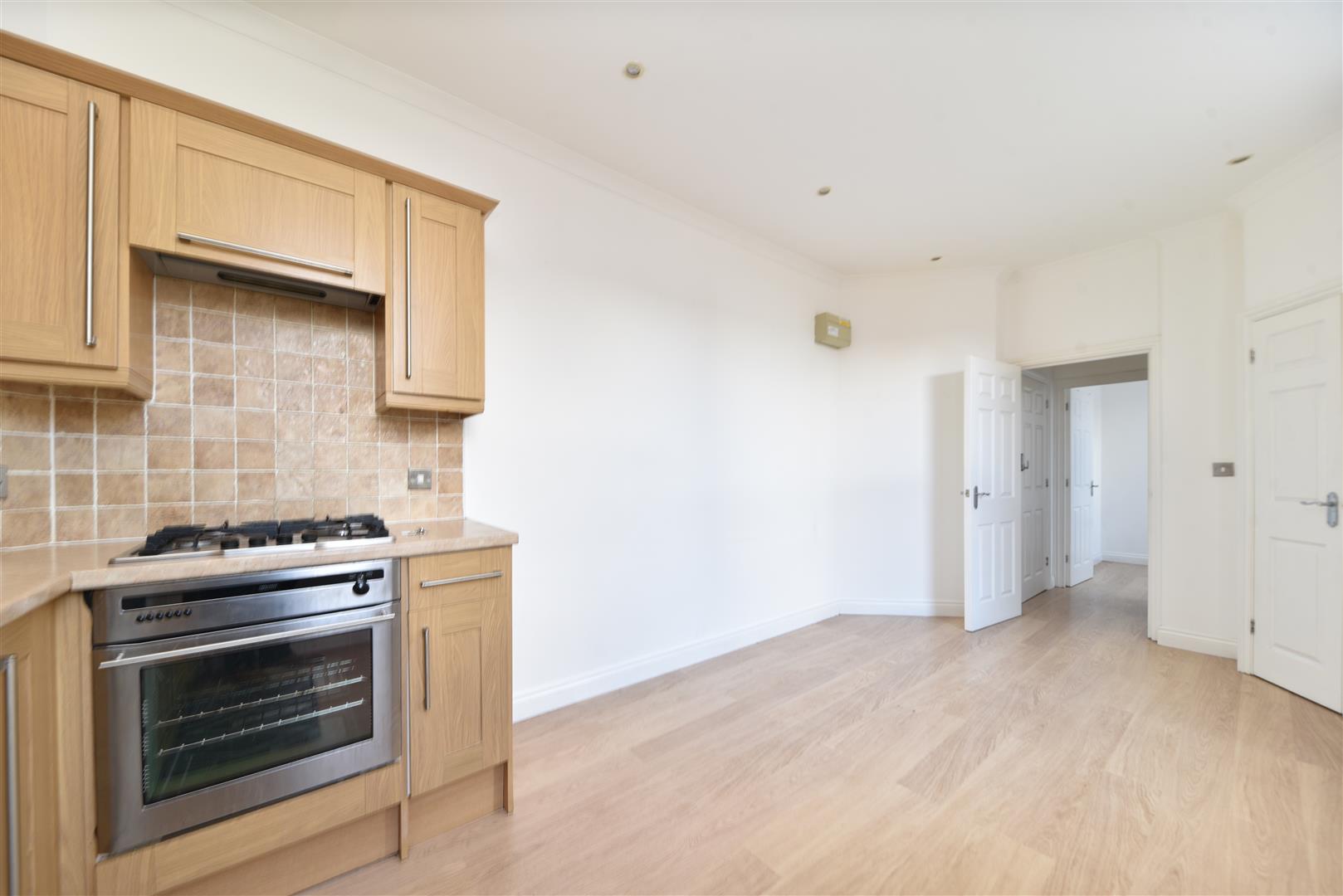 Flat Rookery Yard in Stevenage