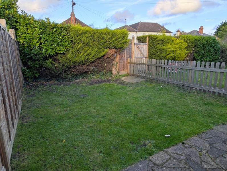 Flat Mayford Green in Woking