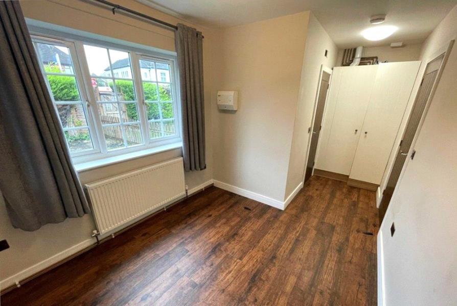 Flat Mayford Green in Woking