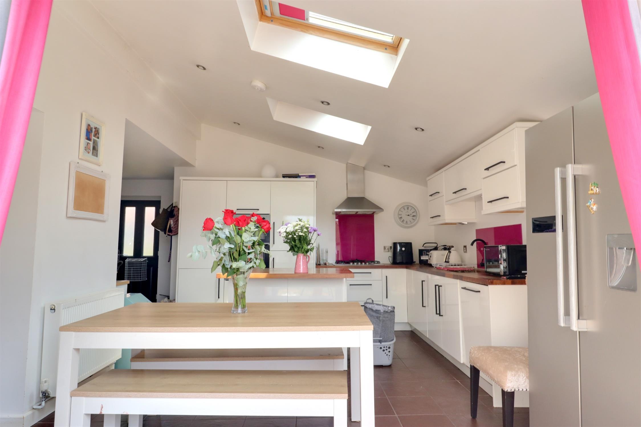 House Northfield Close in Littlemore