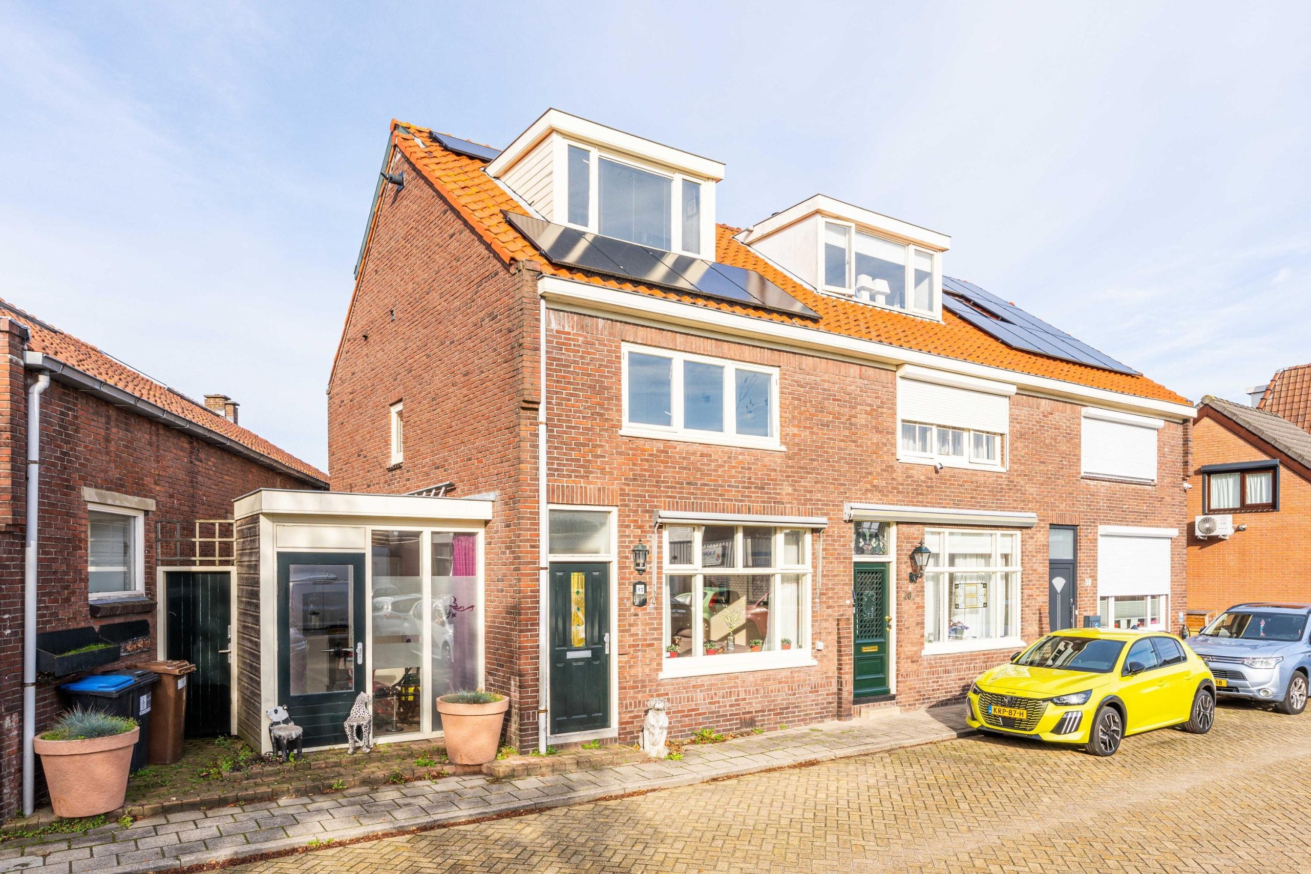 Huis Vinkenlaan 42 in Hillegom
