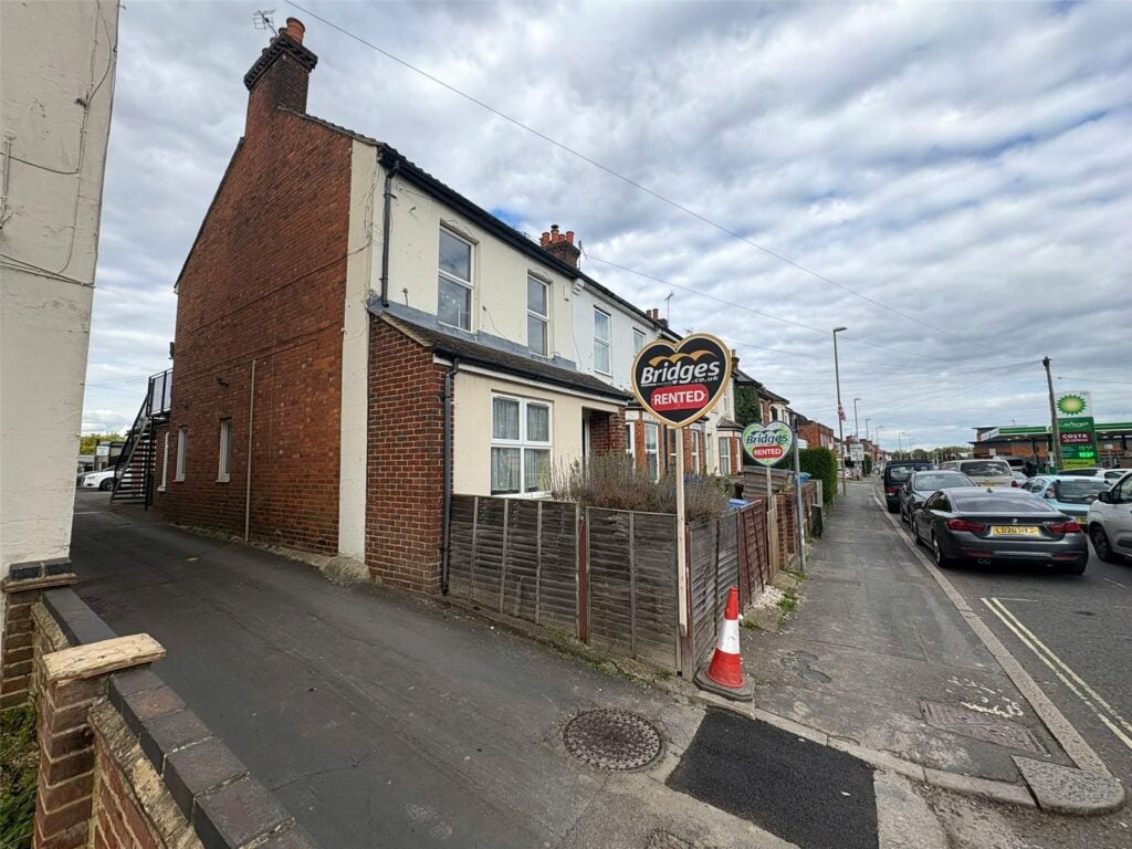Flat Herrett Street in Rushmoor